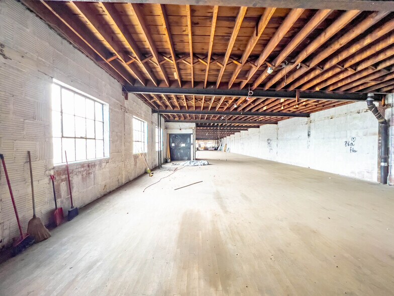 More Photos Of 180 Erie Blvd, Schenectady Office Residential For Sale