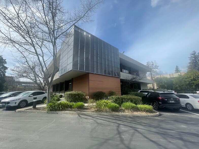 Primary Photo Of 6200 Village Pky, Dublin Office For Lease