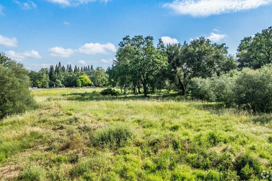 More Photos Of 6400 Douglas Blvd, Granite Bay Land For Sale