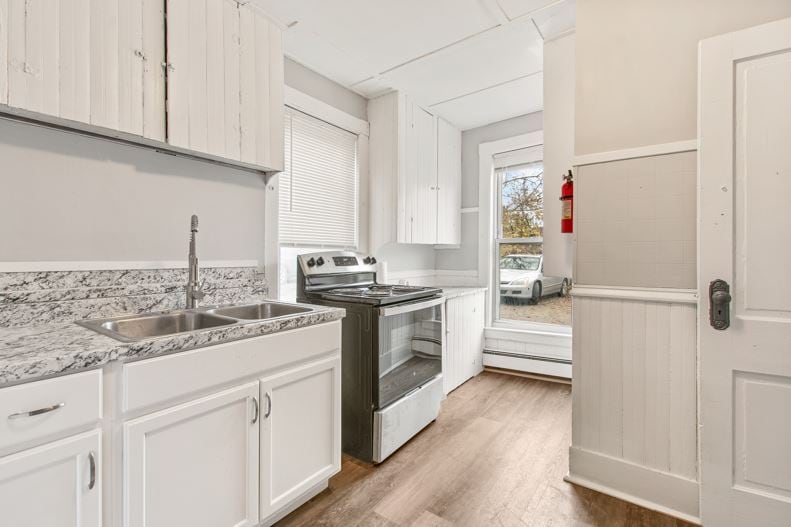 More Photos Of 4 Elm St, Lancaster Apartments For Sale