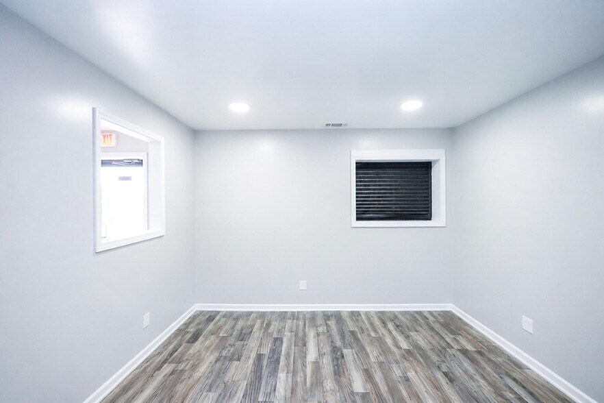 More Photos Of 475 Old Howell Bridge Rd, Ball Ground Warehouse For Sale