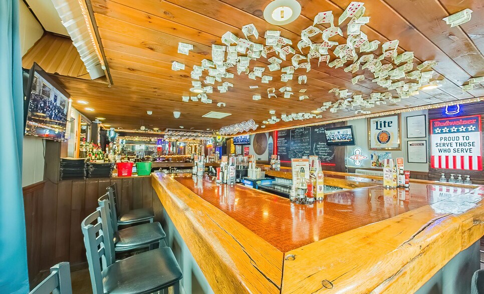 More Photos Of 184 Jamison City Rd, Benton Restaurant For Sale