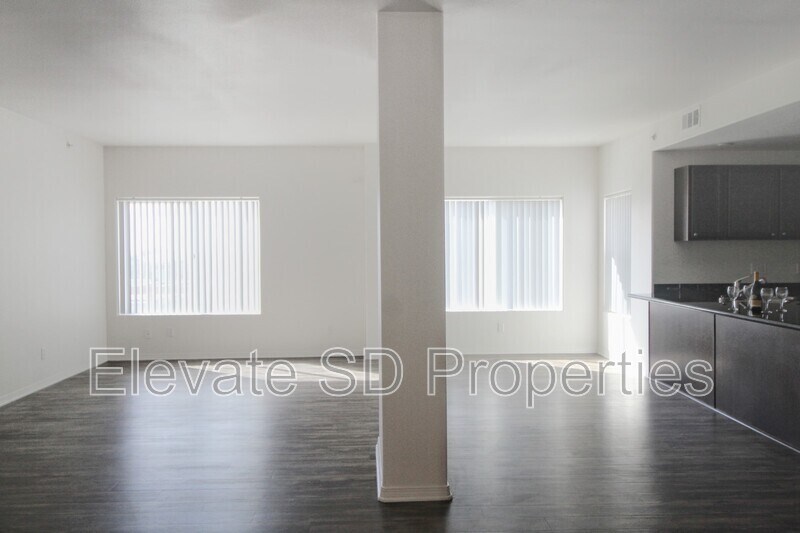 More Photos Of 819-825 D Ave, National City Apartments For Lease