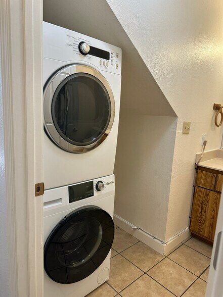 More Photos Of 3337 La Canada Dr, Cameron Park Apartments For Sale