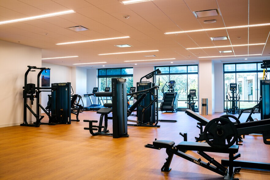 More Photos Of 3120 Sabre Dr, Southlake Office For Lease