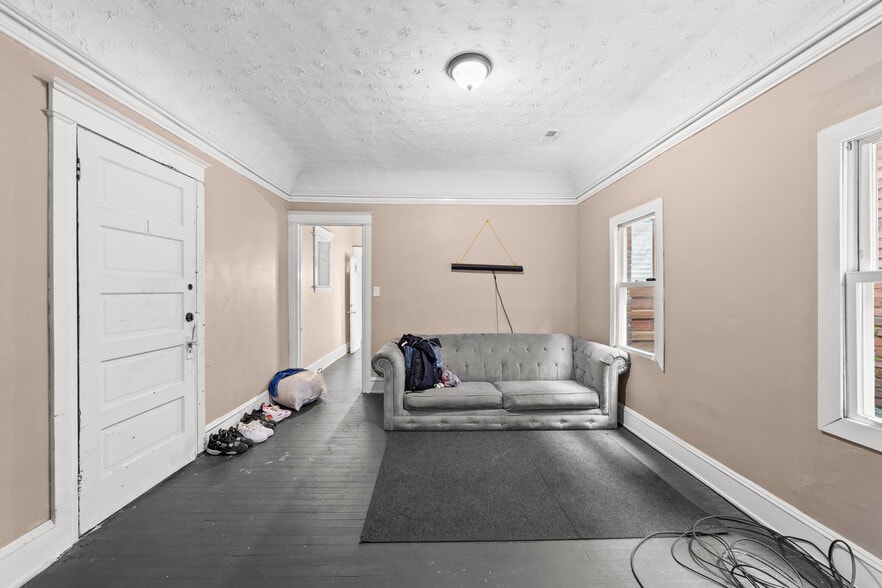 More Photos Of , Cleveland Unknown For Sale