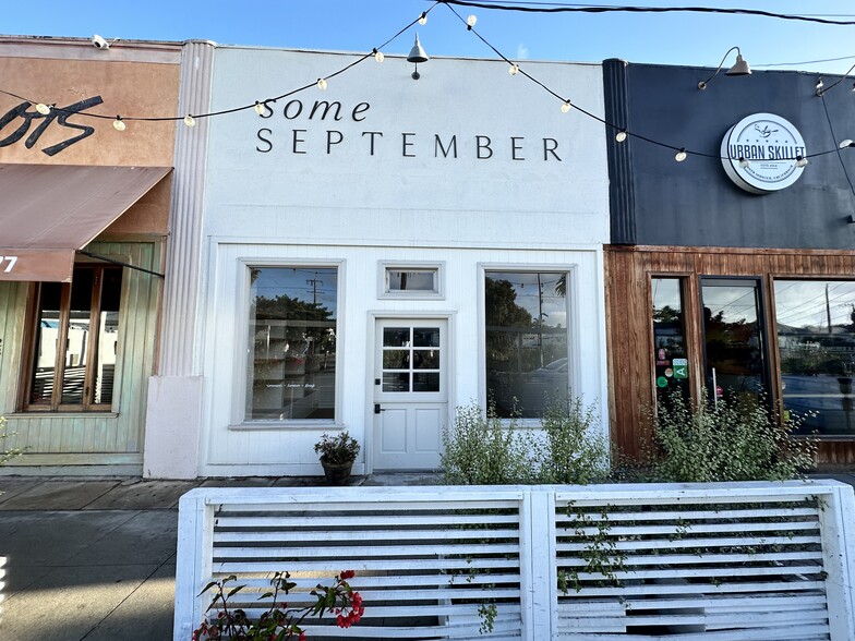 More Photos Of 2301-2309 Main St, Santa Monica Storefront Retail Office For Lease