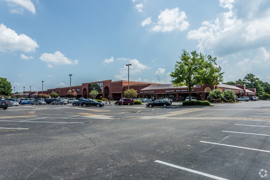 More Photos Of 670-714 N Germantown Pky, Cordova Unknown For Lease