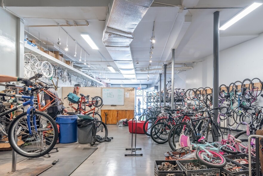 More Photos Of 858 Fulton St, Brooklyn Bank For Sale