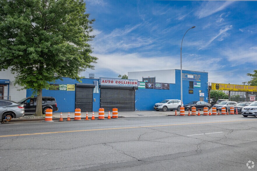 More Photos Of 21620 Hempstead Ave, Queens Village Auto Repair For Sale