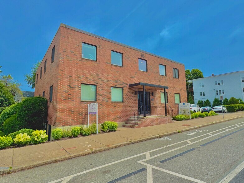 Primary Photo Of 93 Concord Ave, Belmont Medical For Lease