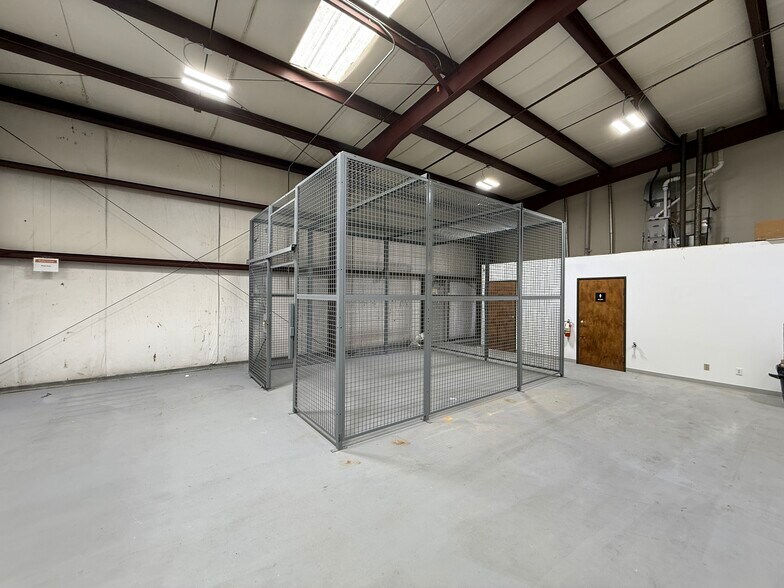 More Photos Of 2450 S 3400 W, Salt Lake City Manufacturing For Lease