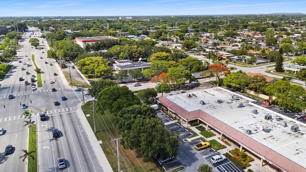 More Photos Of 8106-8186 N University Dr, Tamarac Unknown For Lease