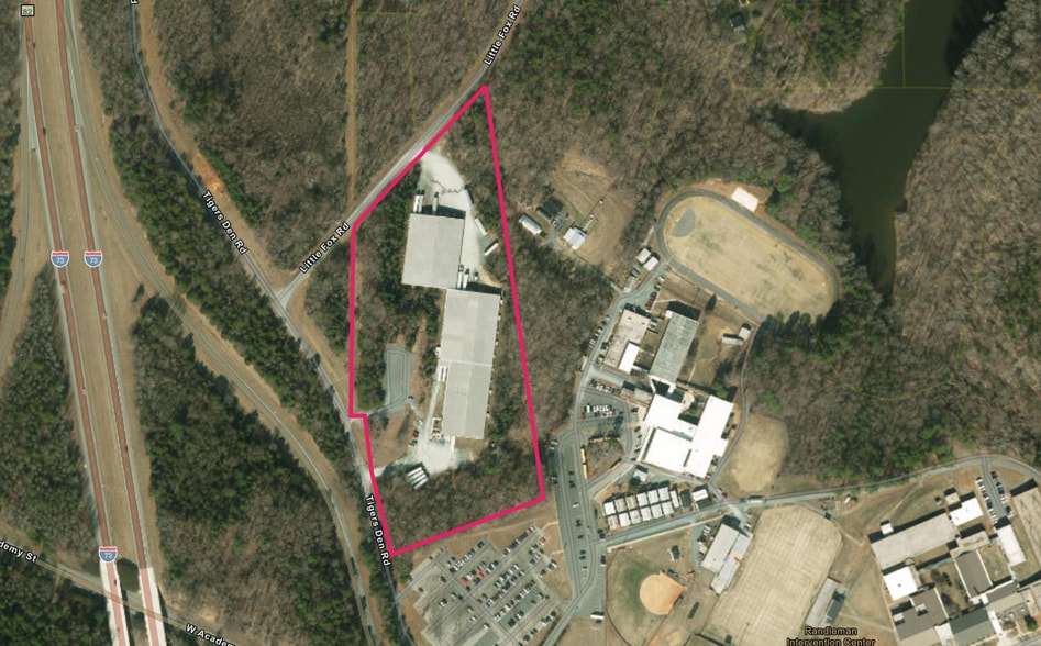 More Photos Of 4524 Tigers Den Rd, Randleman Distribution For Lease