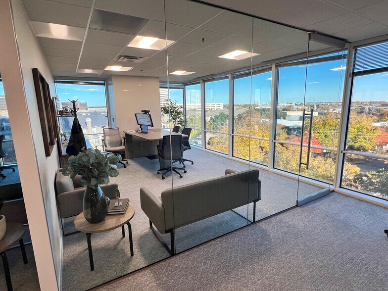 More Photos Of 12377 Merit Dr, Dallas Office For Lease