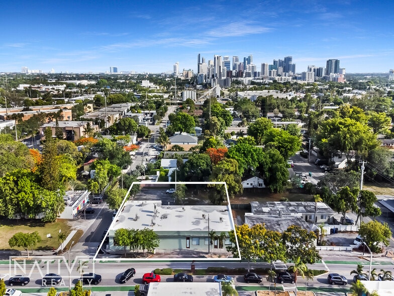 Primary Photo Of 530 NE 13th St, Fort Lauderdale Flex For Lease