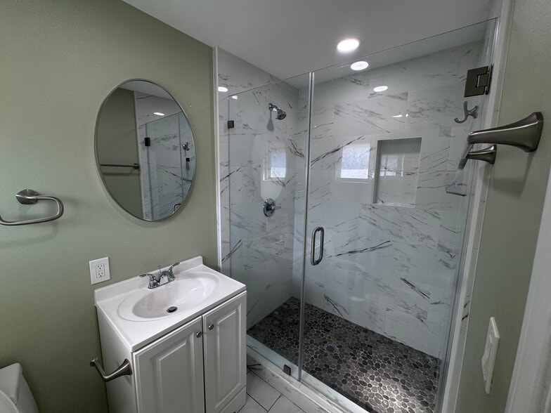 More Photos Of 11830 161st St, Norwalk Land For Sale