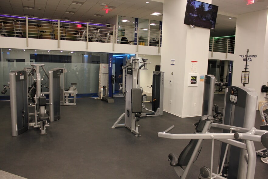 More Photos Of 3225 Gallows Rd, Fairfax Medical For Lease