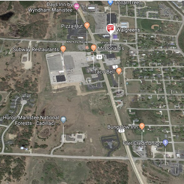 More Photos Of 412 Red Apple Rd, Manistee Office For Lease