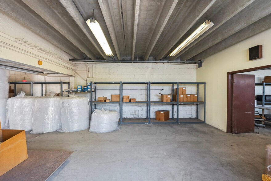 More Photos Of 950 SW 12th Ave, Pompano Beach Manufacturing For Sale