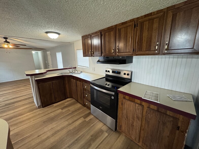 More Photos Of 5302 Glen Harwell Rd, Plant City Manufactured Housing Mobile Home Park For Sale