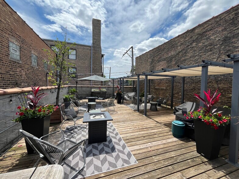 More Photos Of 3317 W Fullerton Ave, Chicago Storefront Retail Office For Lease