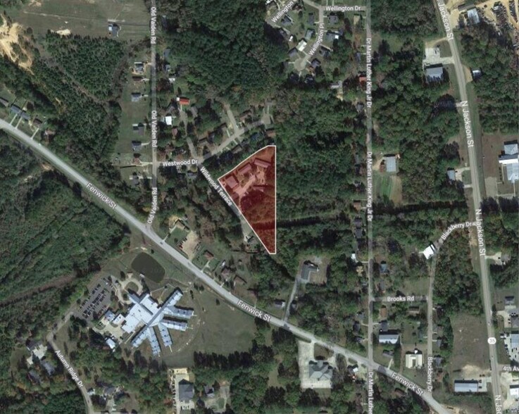 More Photos Of 200 Wildwood Ter, Kosciusko Apartments For Sale