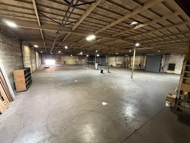 More Photos Of 1201 W Jon St, Torrance Service For Lease