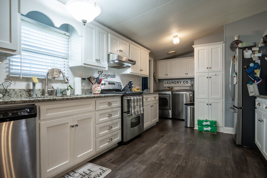 More Photos Of 3655 Neese Commerce Rd, Hull Multifamily For Sale