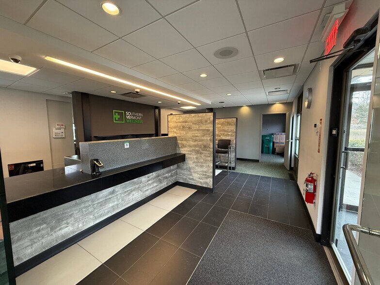 More Photos Of 942 Putney Rd, Brattleboro Bank For Sale