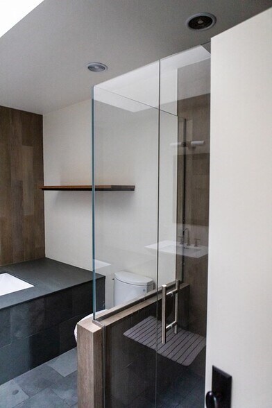 More Photos Of 263 Main St, Northampton Apartments For Sale