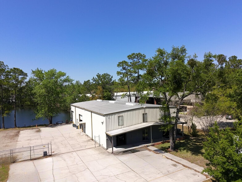 More Photos Of 11606 Columbia Park Dr E, Jacksonville Warehouse For Sale