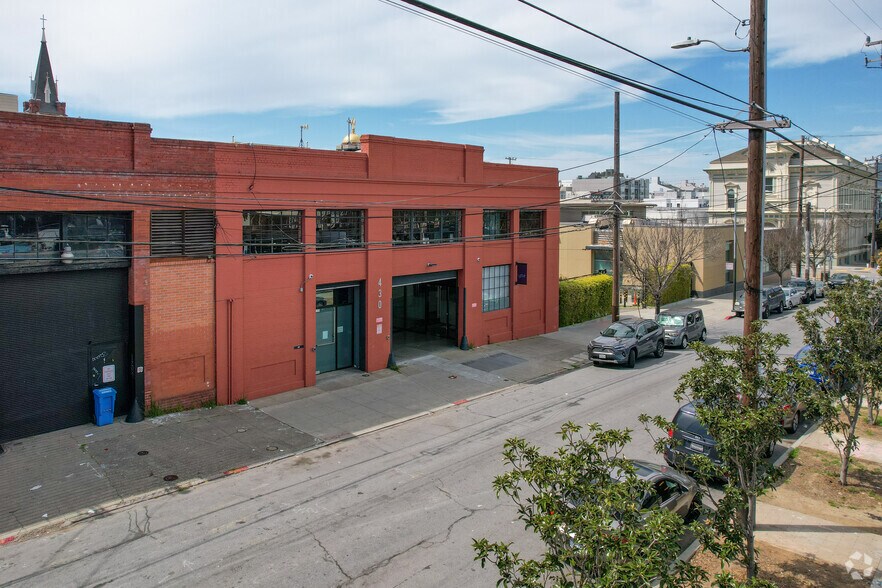 More Photos Of 430 Shotwell St, San Francisco Warehouse For Lease