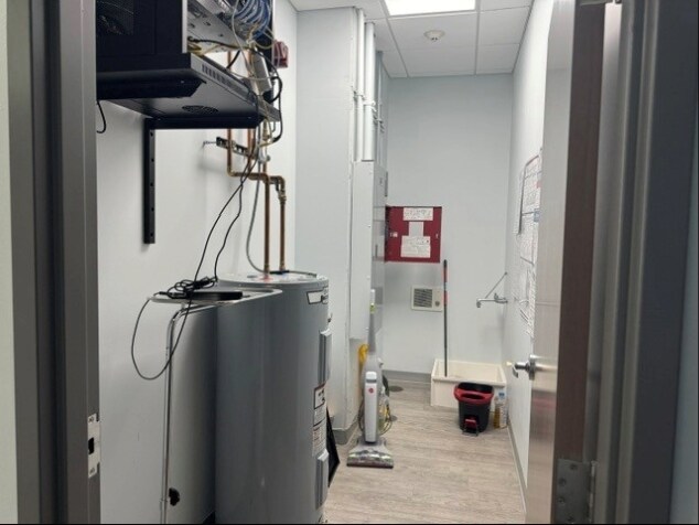 More Photos Of 2593 Development Dr, Green Bay Medical For Lease