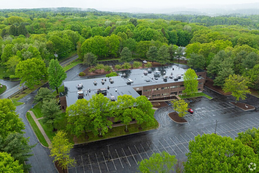 More Photos Of 305 Foster St, Littleton Office For Lease