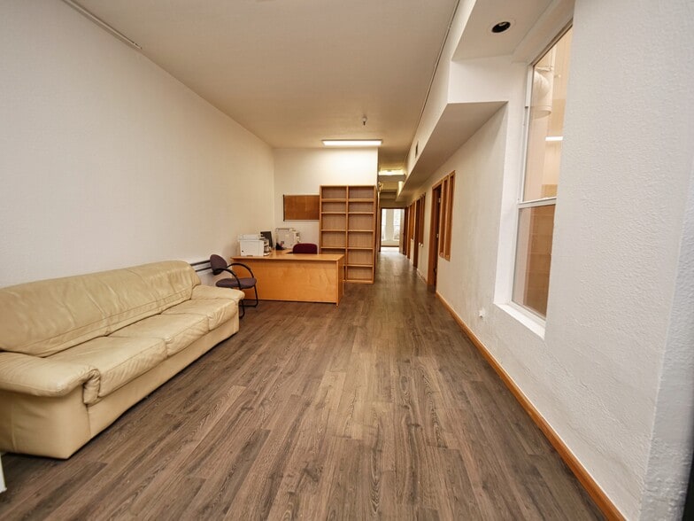 More Photos Of 1927-1929 Taraval St, San Francisco Apartments For Lease