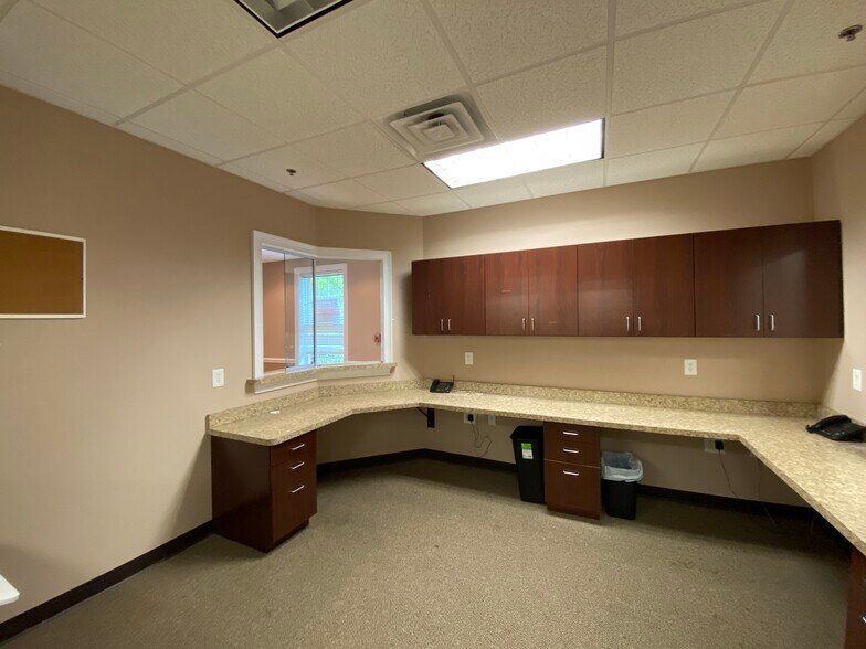 More Photos Of 1500 Oglethorpe Ave, Athens Medical For Lease