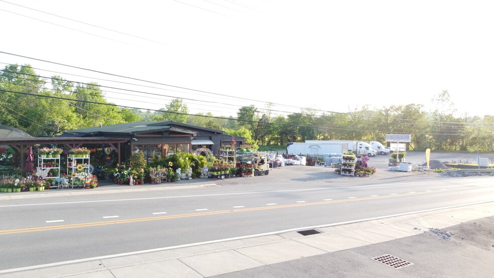 More Photos Of McMurry Blvd. Hartsville TN 37074, Hartsville Storefront For Sale