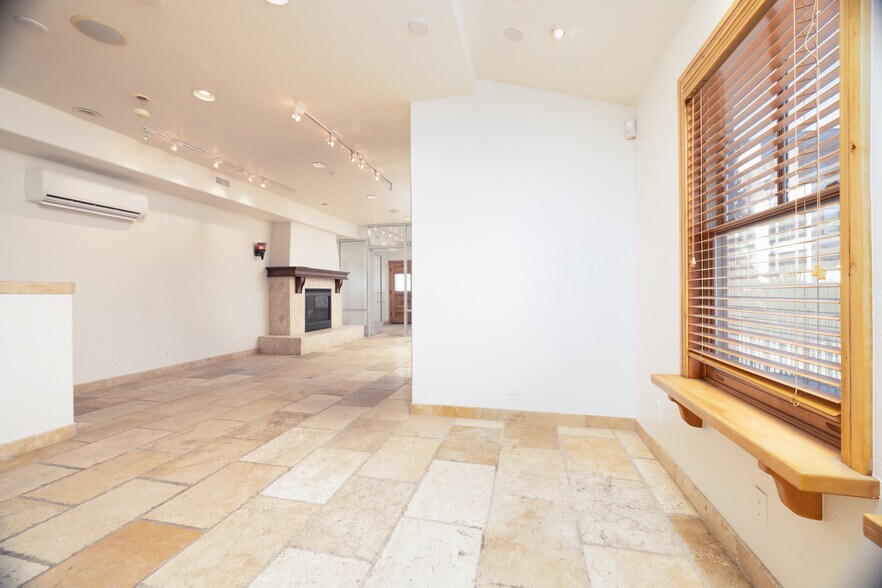 More Photos Of 186 Main St, Park City Freestanding For Sale