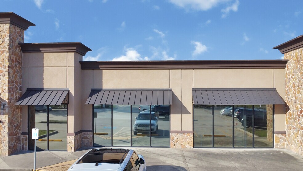 More Photos Of 4001 Spencer Hwy, Pasadena Unknown For Lease