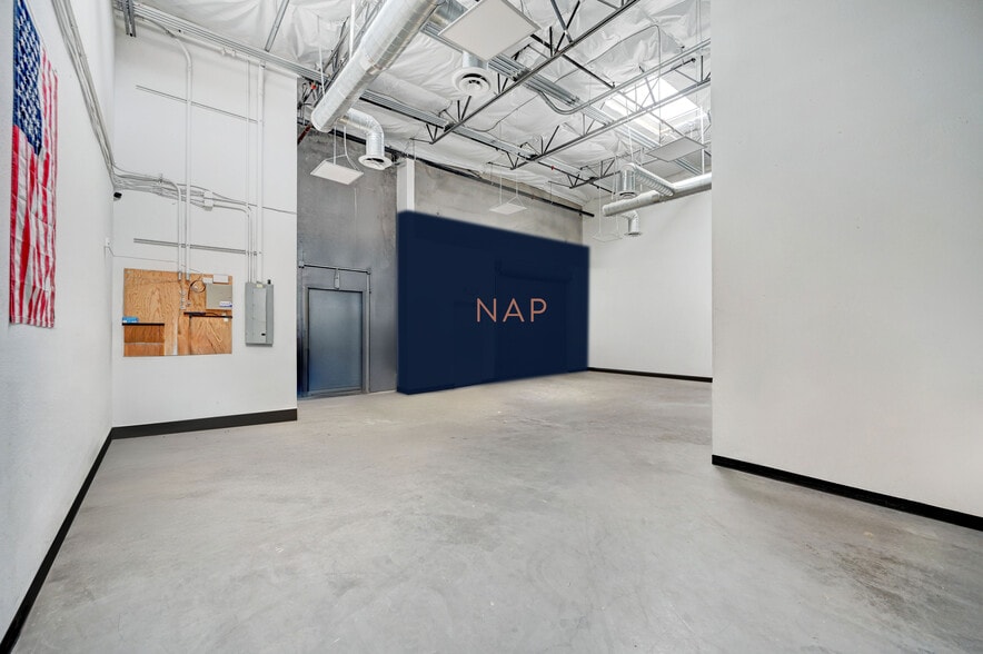 More Photos Of 3068 E Sunset Rd, Las Vegas Warehouse For Sale