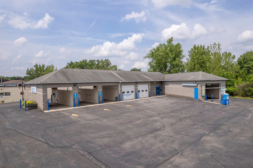 More Photos Of 912 Old Liverpool Rd, Liverpool Carwash For Sale