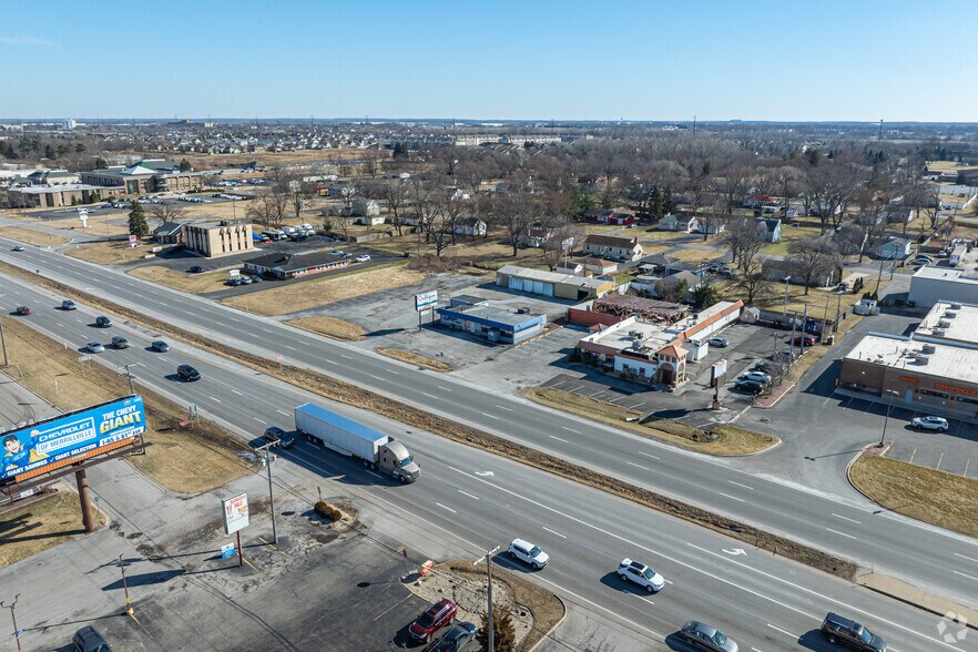 More Photos Of 2215 W Lincoln Hwy, Merrillville Freestanding For Lease