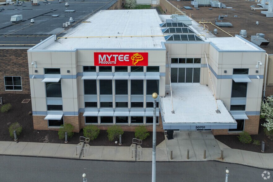 More Photos Of 30701 Carter St, Solon Manufacturing For Lease