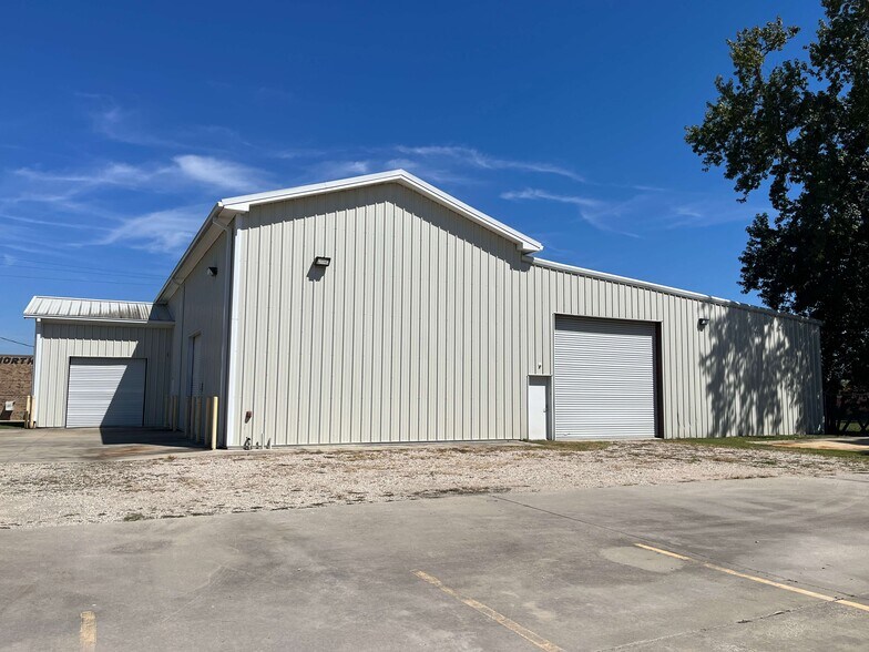 More Photos Of 1715 Northpark Dr, Kingwood Storefront For Lease