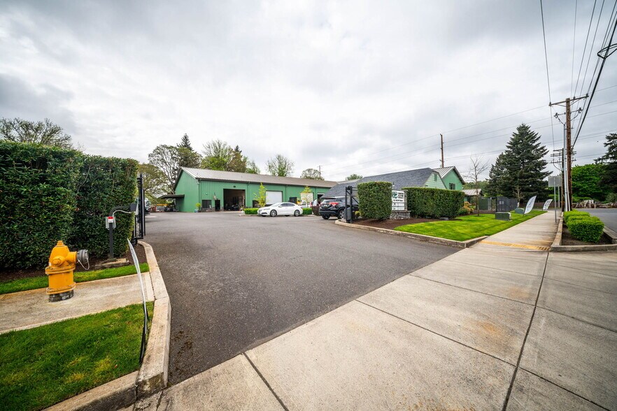 More Photos Of 7217 NE 99th St, Vancouver Industrial For Sale