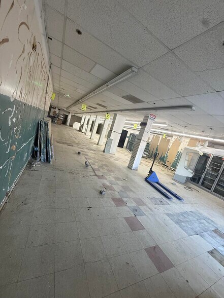 More Photos Of 10-20 Washington Ave, Irvington Storefront Retail Office For Lease