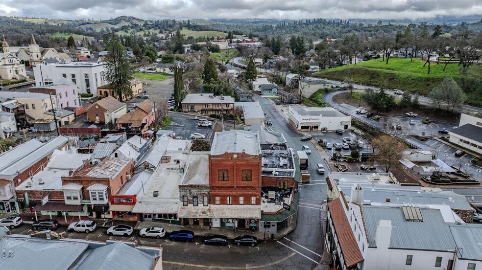 More Photos Of 4 Main St, Jackson General Retail For Sale