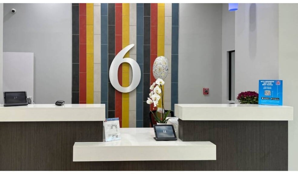 More Photos Of 3400 South St, Nacogdoches Hotel For Sale