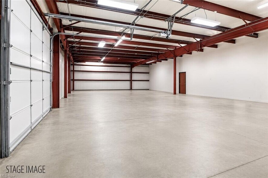 More Photos Of 319 Howard Dr, Sandusky Office For Sale